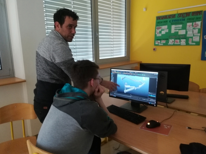 Zaključilo se je izobraževanje Autodesk Maya 3D za obogateno resničnost